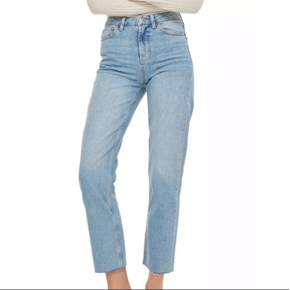 TOPSHOP DISTRESSED MOTO MOM JEANS WITH RAW HEM